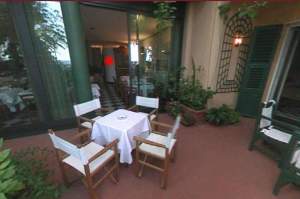 Xtrallusion offers characteristic Bed and Breakfast, B&B, Guest House, Hotel, Albergo and Country Lodge accommodation in Italy. Plus independent self-guided Walking, Adventure, Activity, Skiing and Paragliding Holiday itineraries on the Italian Rivieras, in the Italian Lakes, in the Italian Alps and in some of the most beautiful corners of Italy.